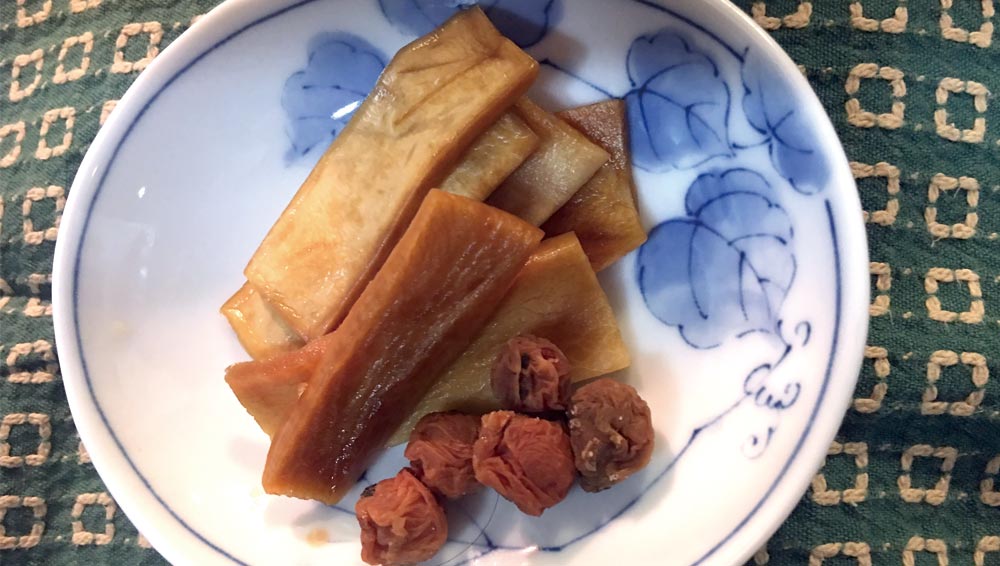 雑魚と大根菜の炒め物